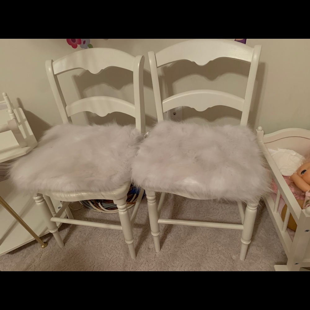 Pottery barn kids fuzzy chair cushions